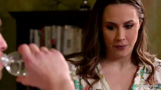 Stepmommy нь гайхаж, түүний epson-ийн булчин