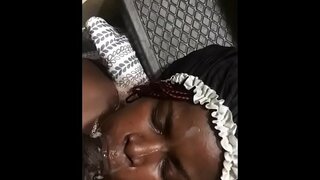 Mussen Eng Millioun Usiichte